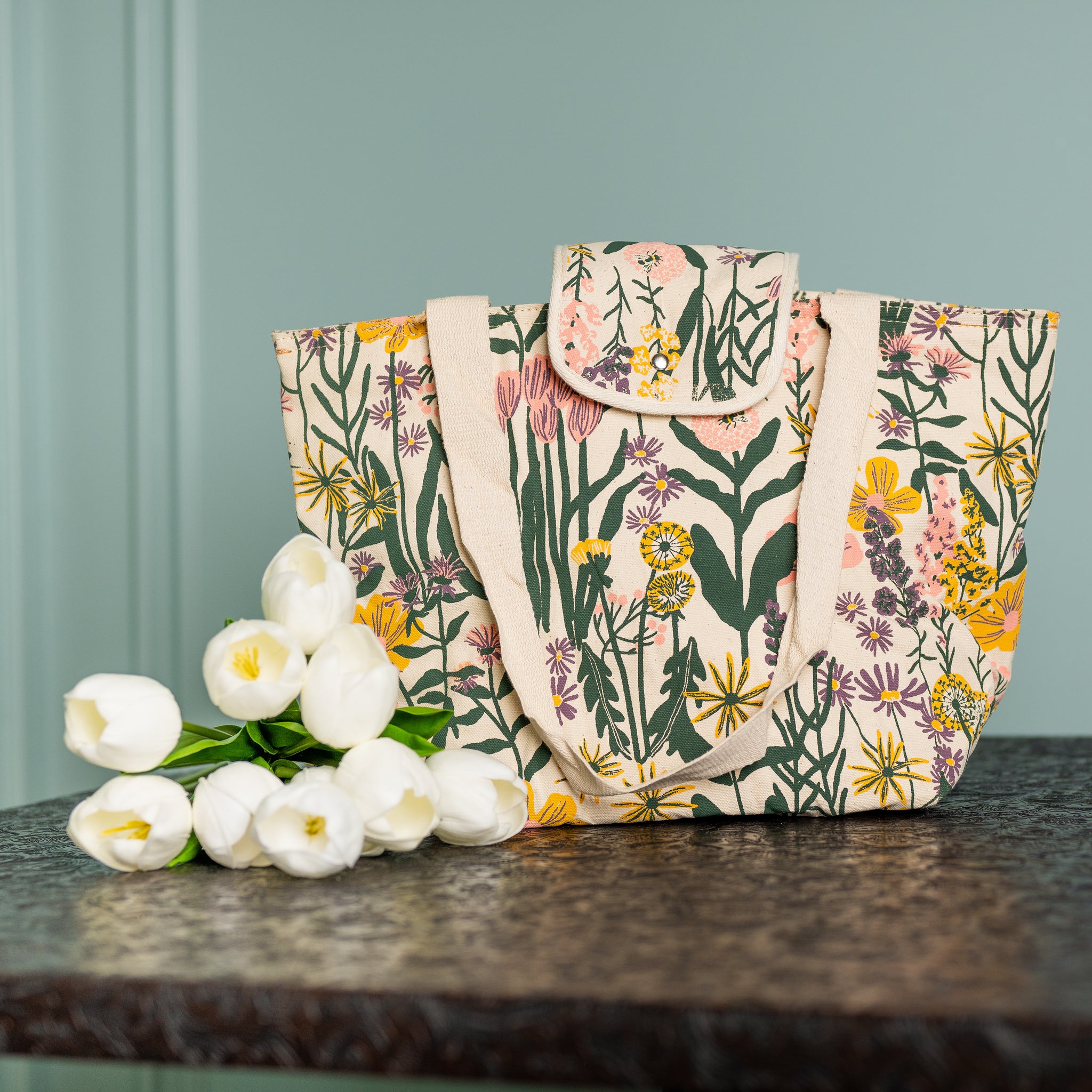 Bees & Blooms Fold-Up Tote